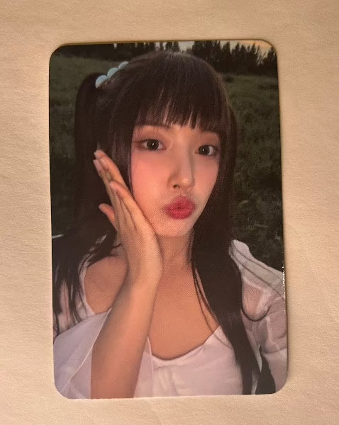 Jiwoo a Midsummer NMIXX's Dream Applemusic photocard – Idolpopuk