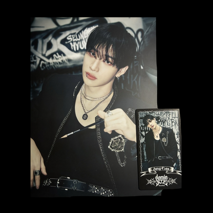 Stray Kids dominATE A4 poster & trading card set