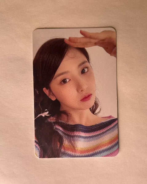 Jiwoo a Midsummer NMIXX's Dream photocard